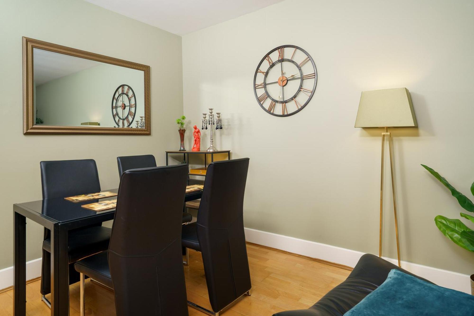 St George Thames Apartment London Exterior foto