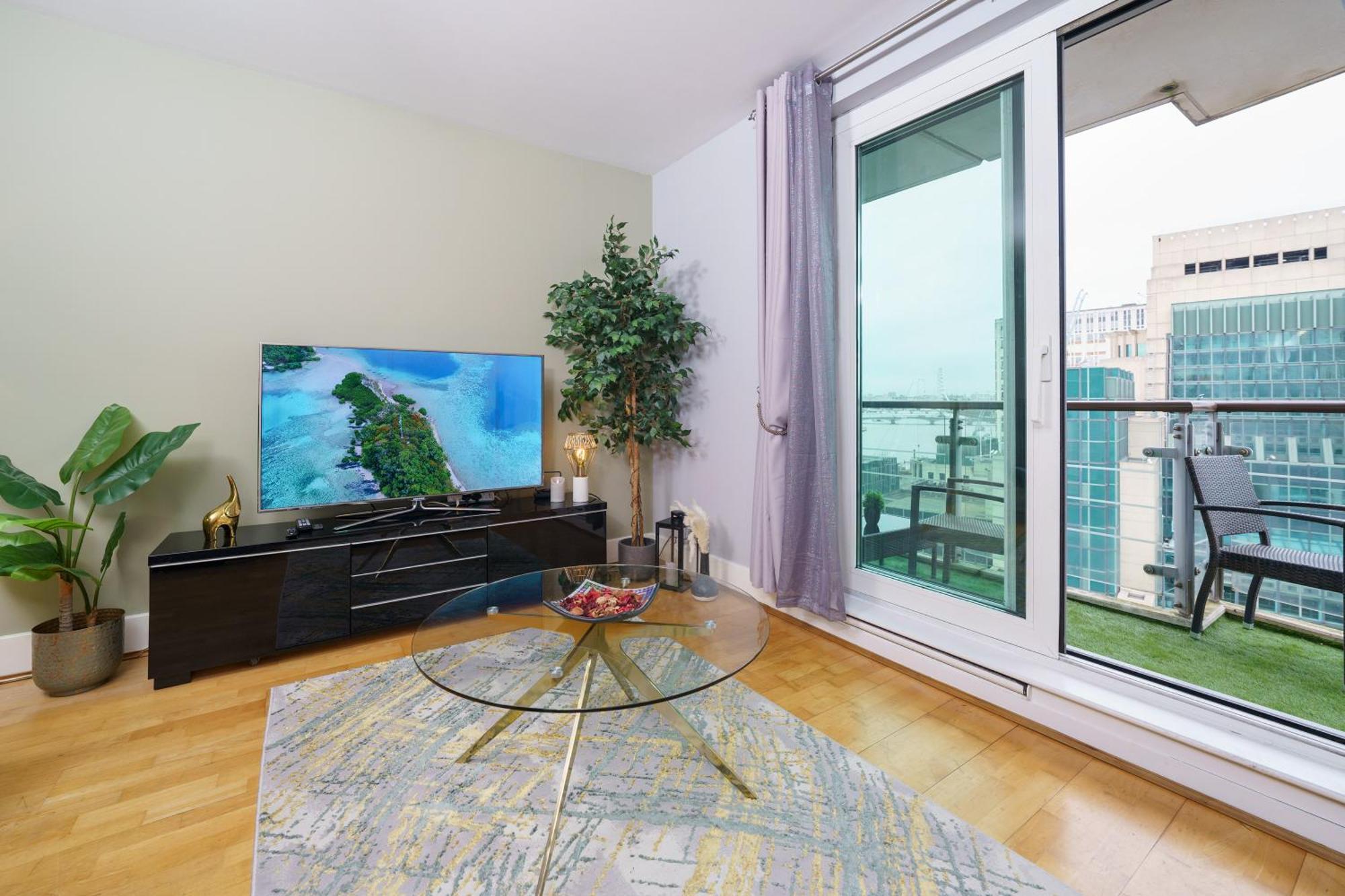 St George Thames Apartment London Exterior foto